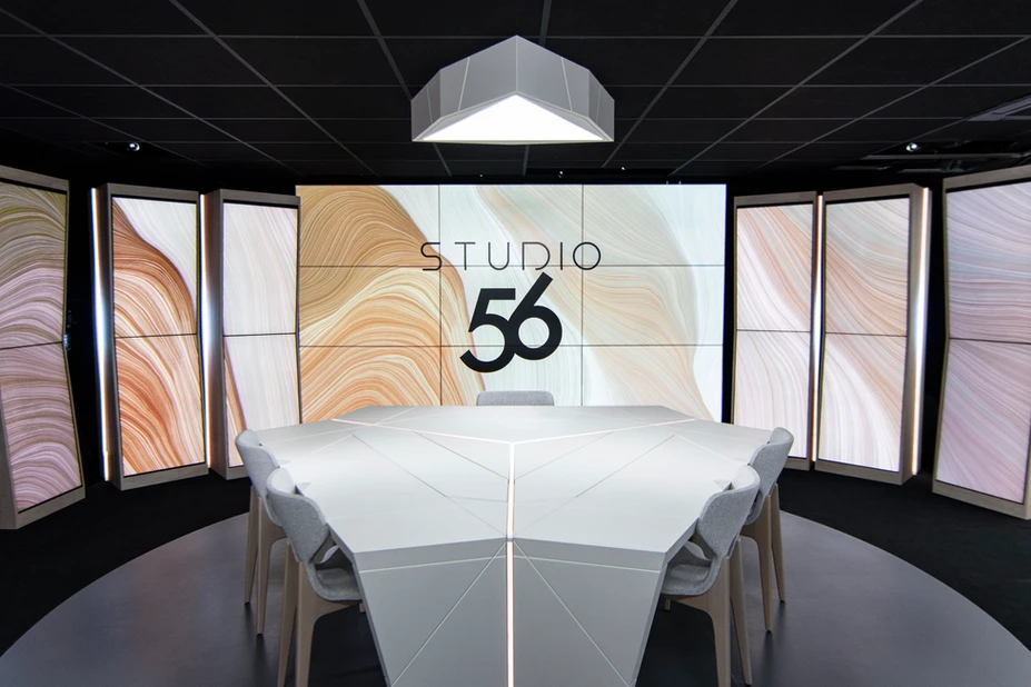 Plateau studio 56